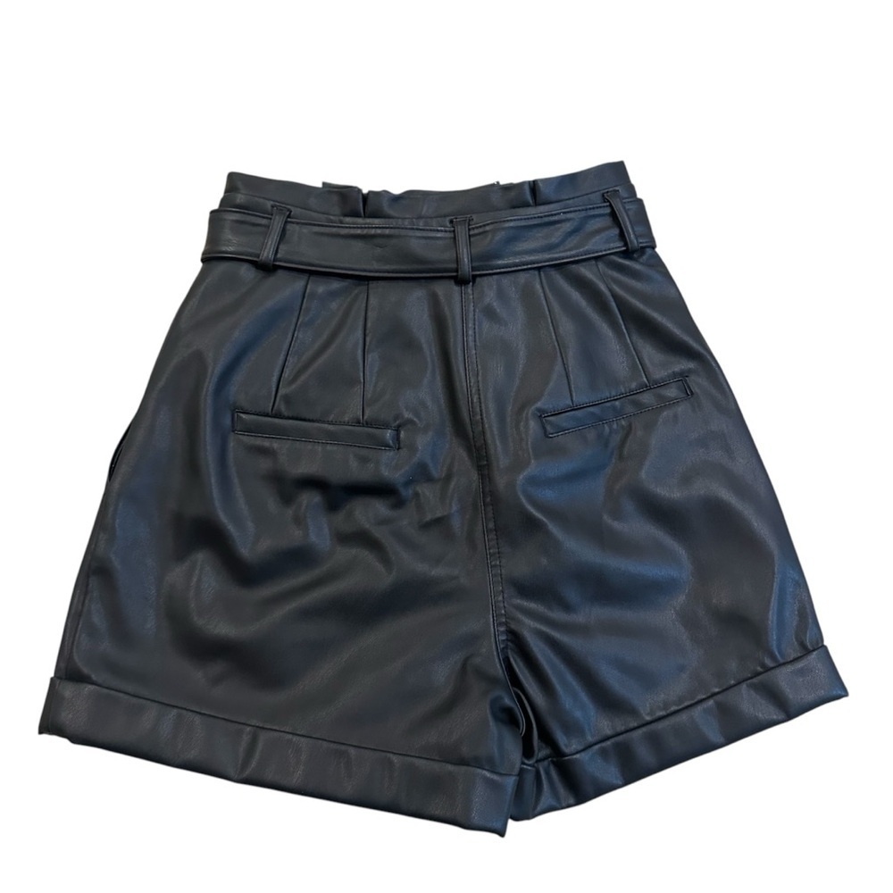 Express High Waisted Vegan Leather Black Belted Shorts NWT - Picture 7 of 9